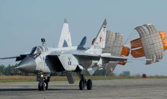 全球首架4马赫战机要来了？上打卫星下攻航母，导弹都追不上它。 4马赫的速度可不是