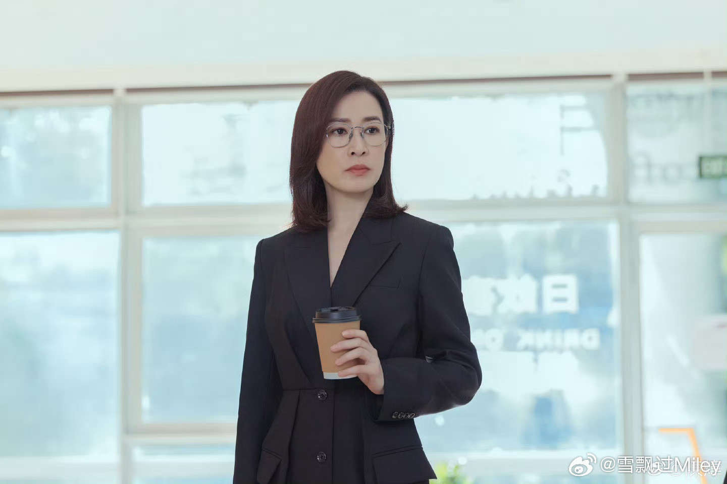 佘诗曼新闻女王3TVB刚宣布拍摄新闻女王3就各平台都有人说佘诗曼不参演，本人都