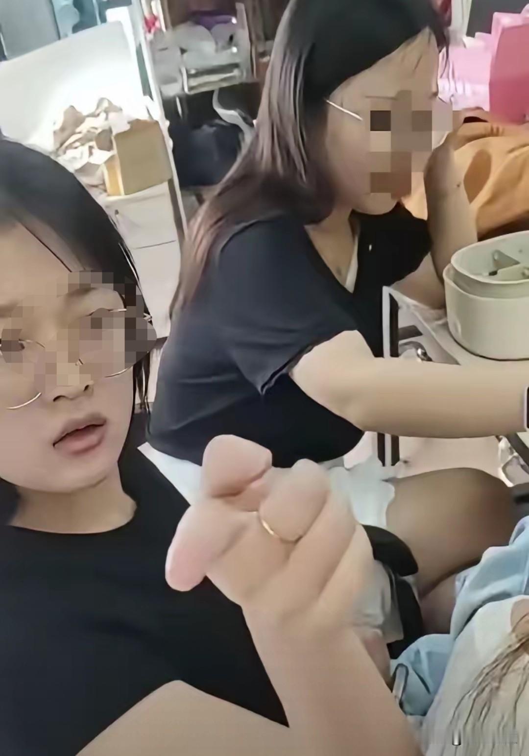 杭州“白嫖女”彻底翻车！最狠的从来不是骑手，而是她身后那个“护短”的老板