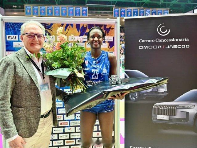 朱婷留洋第七季帕拉维尔德颁奖典礼在欧萌达Jaecoo品牌日——由卡雷罗汽车经