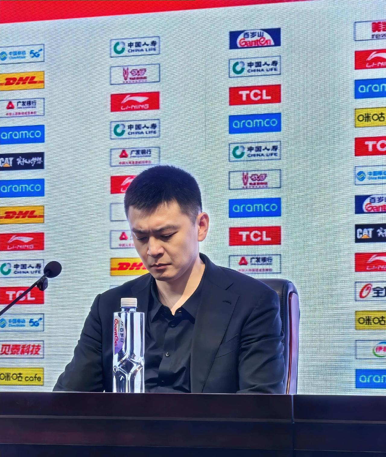 太可惜，辽宁81-94不敌北京，这几位必须为输球负责！1.王岚钦，状态拉胯到