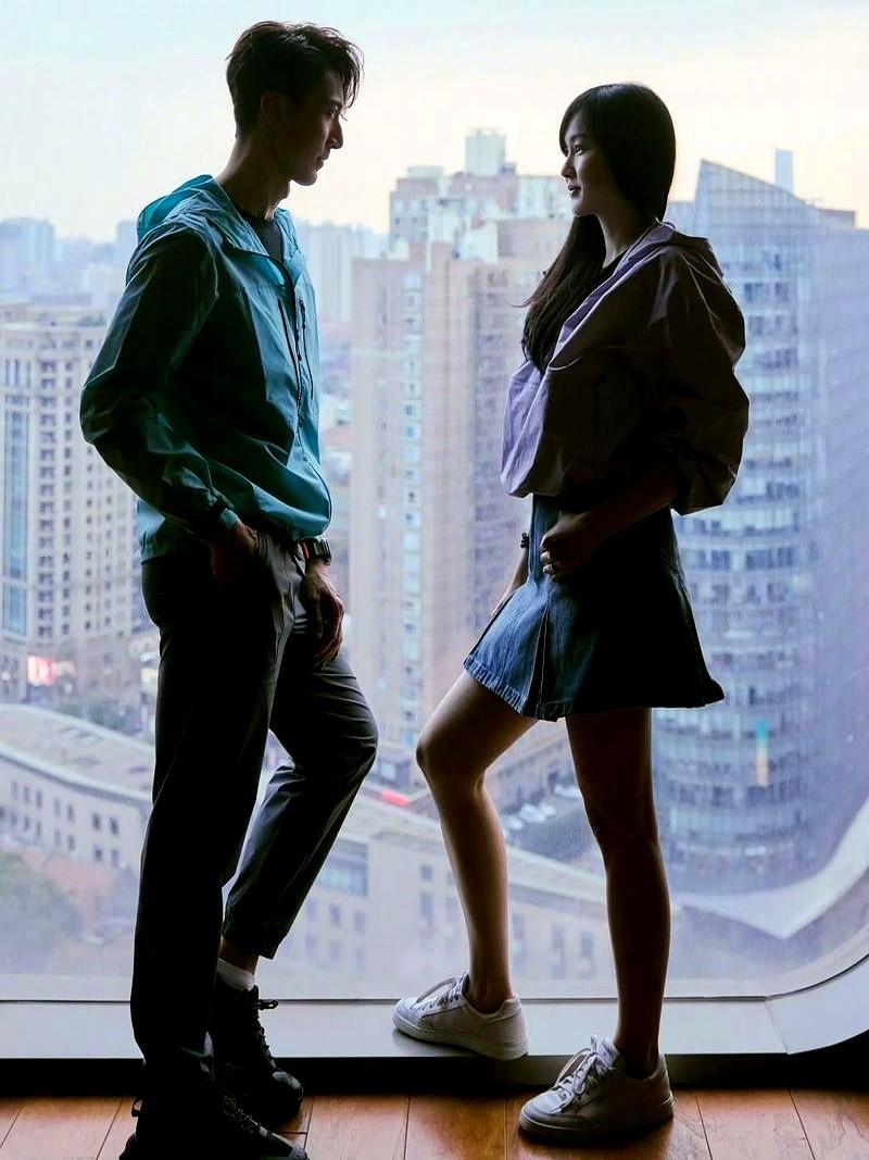 41岁和初恋时几乎没差，全靠爱情？最近吴尊老婆林丽吟的照片火了，41岁的状态