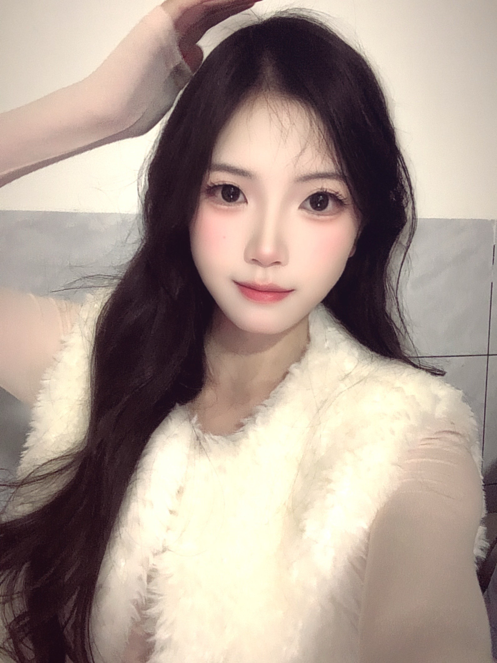 其实有两只小猫咪