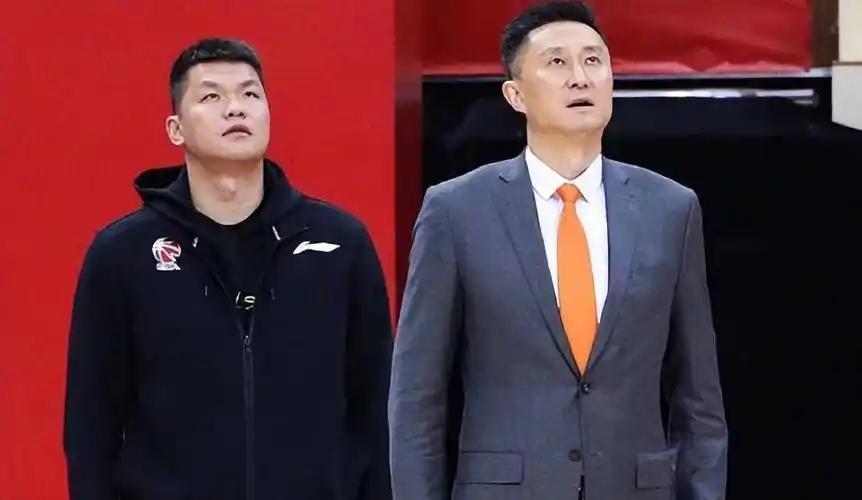 CBA广东宏远内幕曝光，杜峰朱芳雨辞职的原因找到了！7月27日，张勇军当众放话