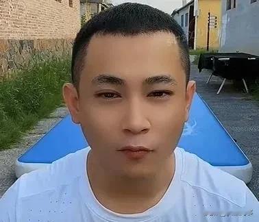 丁一聊吴迪，那么大的账号早晚得回归直播变现！丁一聊