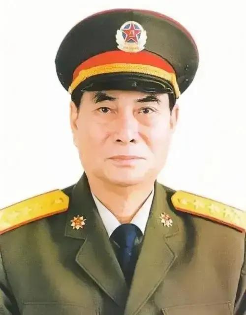 1979年，越军放出消息，解放军43军127师师长张万年阵亡，军长不信，马上给他