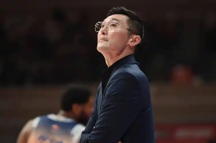 刘炜会不会回归上海男篮，进入管理层或者执教呢？今年年初刘炜离开新疆男篮！作为上海