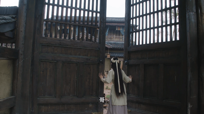 唐俪辞的执念从来不是空穴来风，而阿谁是方周妹妹的设定，直接给这份执念加了宿命滤镜