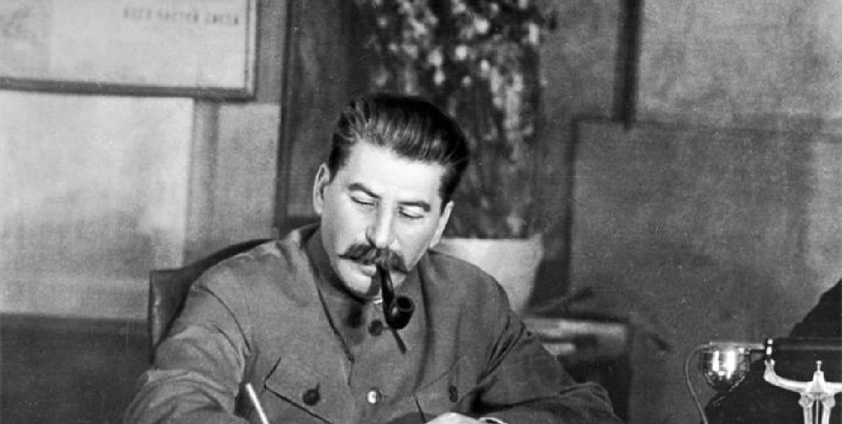 1949年，毛主席收到苏联的绝密情报，立即下令：马上进攻马家军“1949年6月