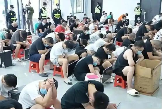为啥电诈专坑中国人不骗日本人？不是咱好骗，是中文十四亿人的市场一套剧本就能批量复