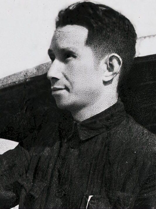 淮海战役唯有一人能击败粟裕，蒋介石也准备起用，为何最后仍战败你知道这人是谁