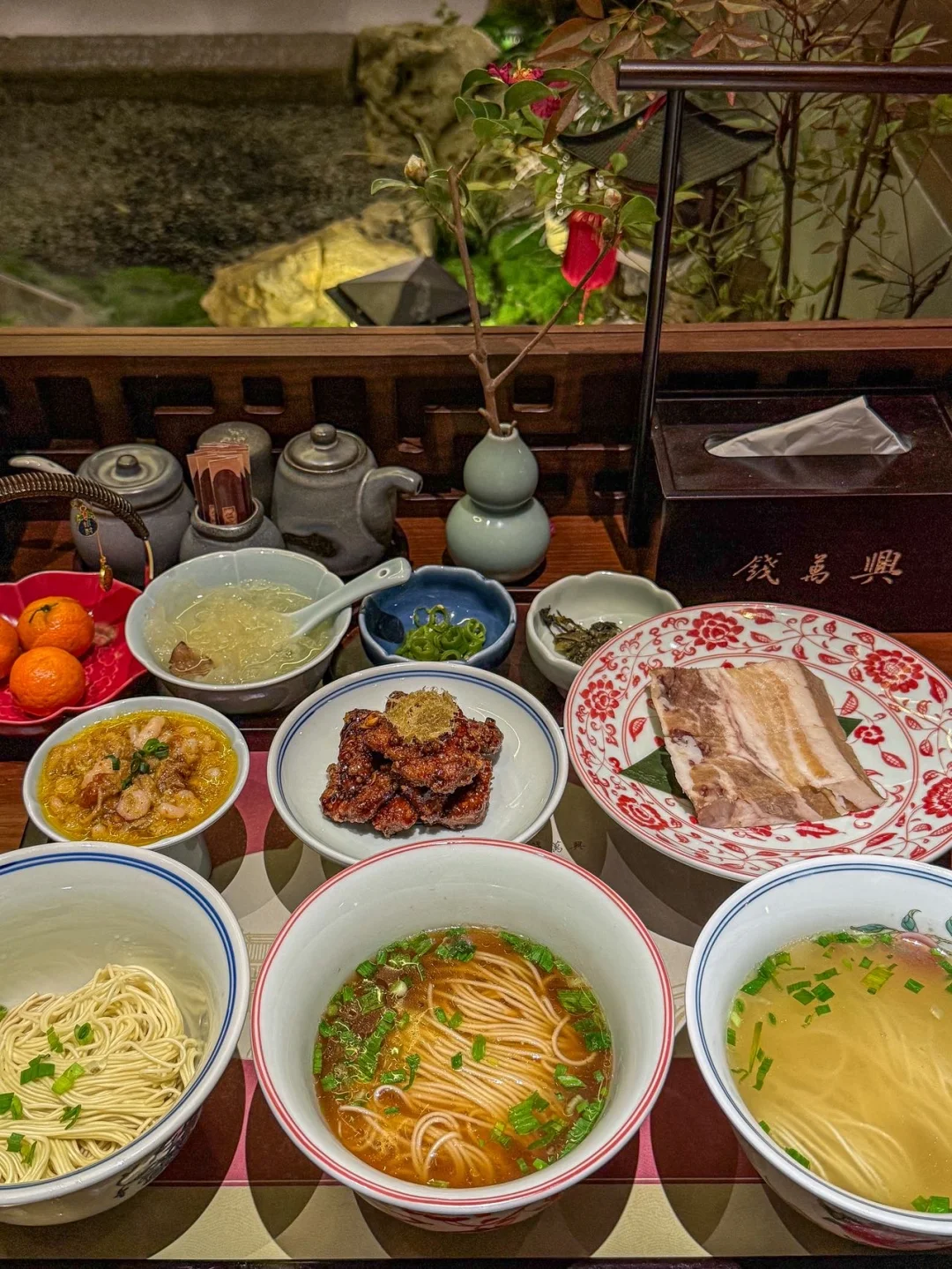 在盘门，吃面赏景一整个爱住了