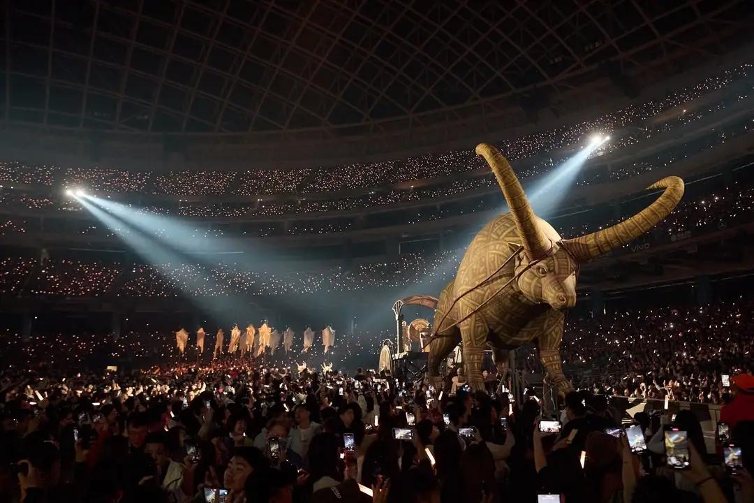 蔡依林演唱会炸裂的舞台，你们想去看吗？