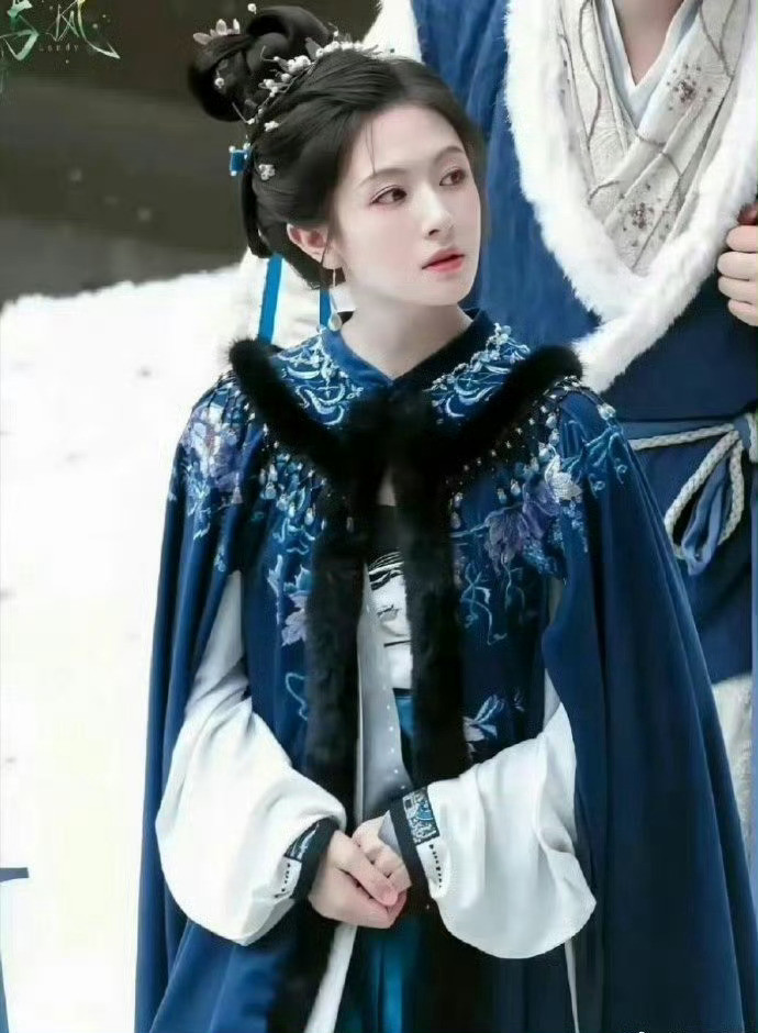 果然普通人和明星有壁，李兰迪瘦了立马变仙女​​​