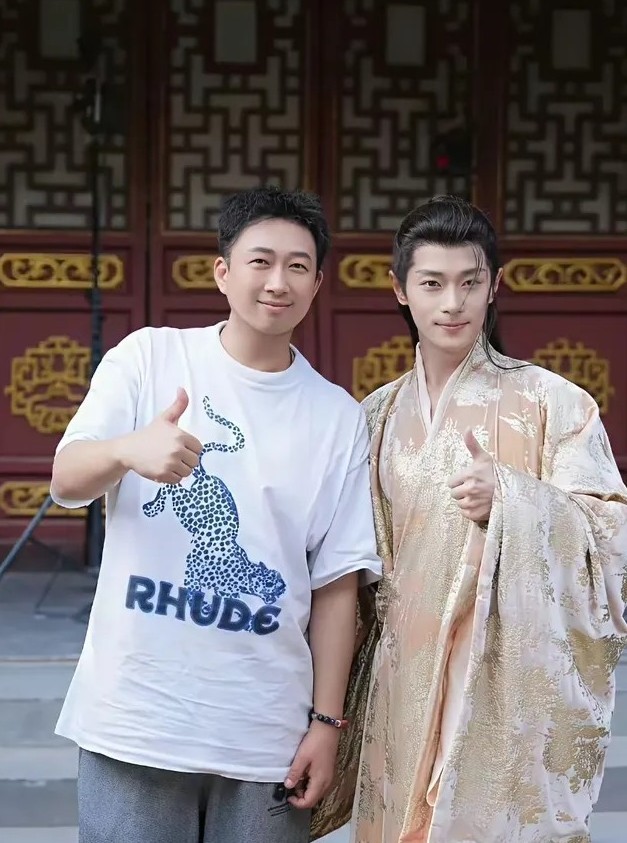 我一直以为于正是个老头