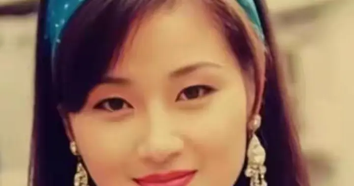 万绮雯旧照惊艳时光, 港风白月光的复古韵味