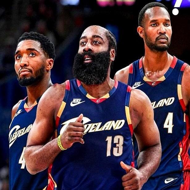 一夜之间！NBA传来多则骑士队相关消息。克利夫兰的老板翻出詹姆斯当年逆天改命