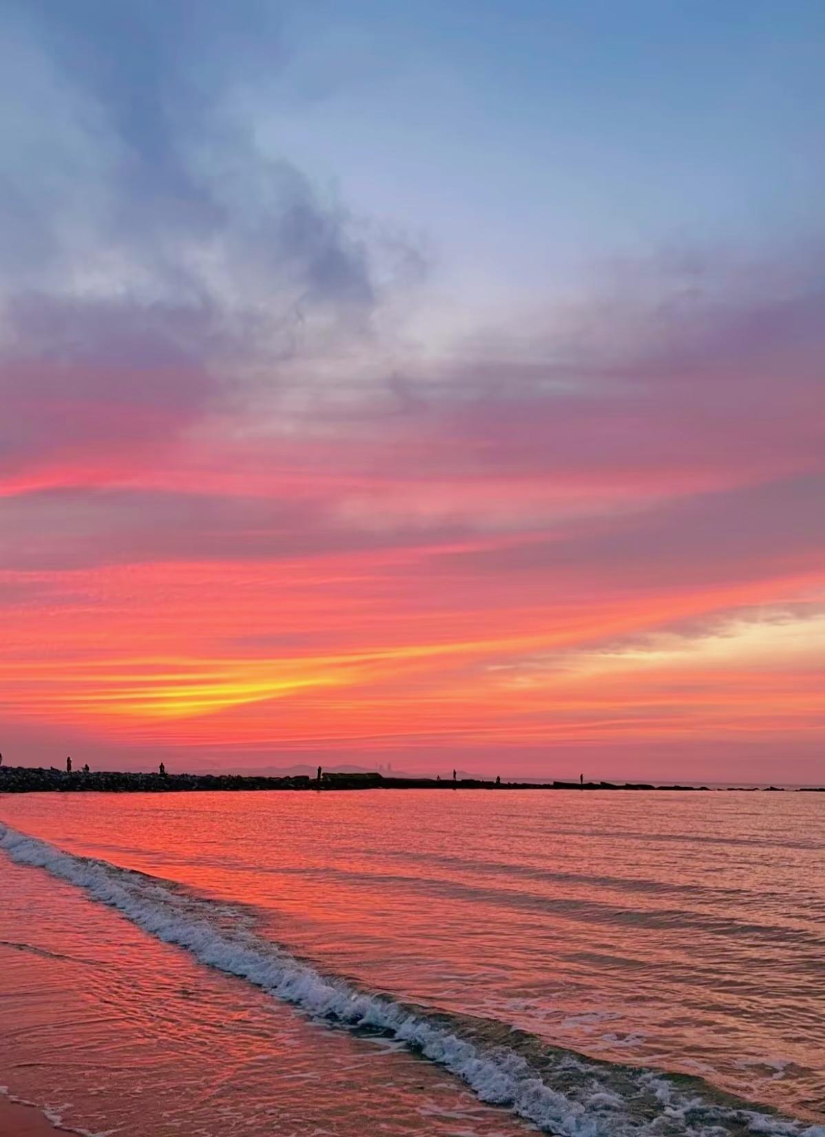 在平静、放松、专注时你觉得冥冥中有股力量推着你向前走，无论学什么都能一看就懂、