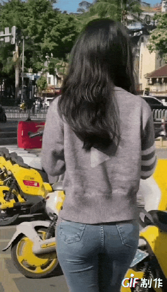 看身材就知道是个美女。好身材本图片为美女身材美女身材