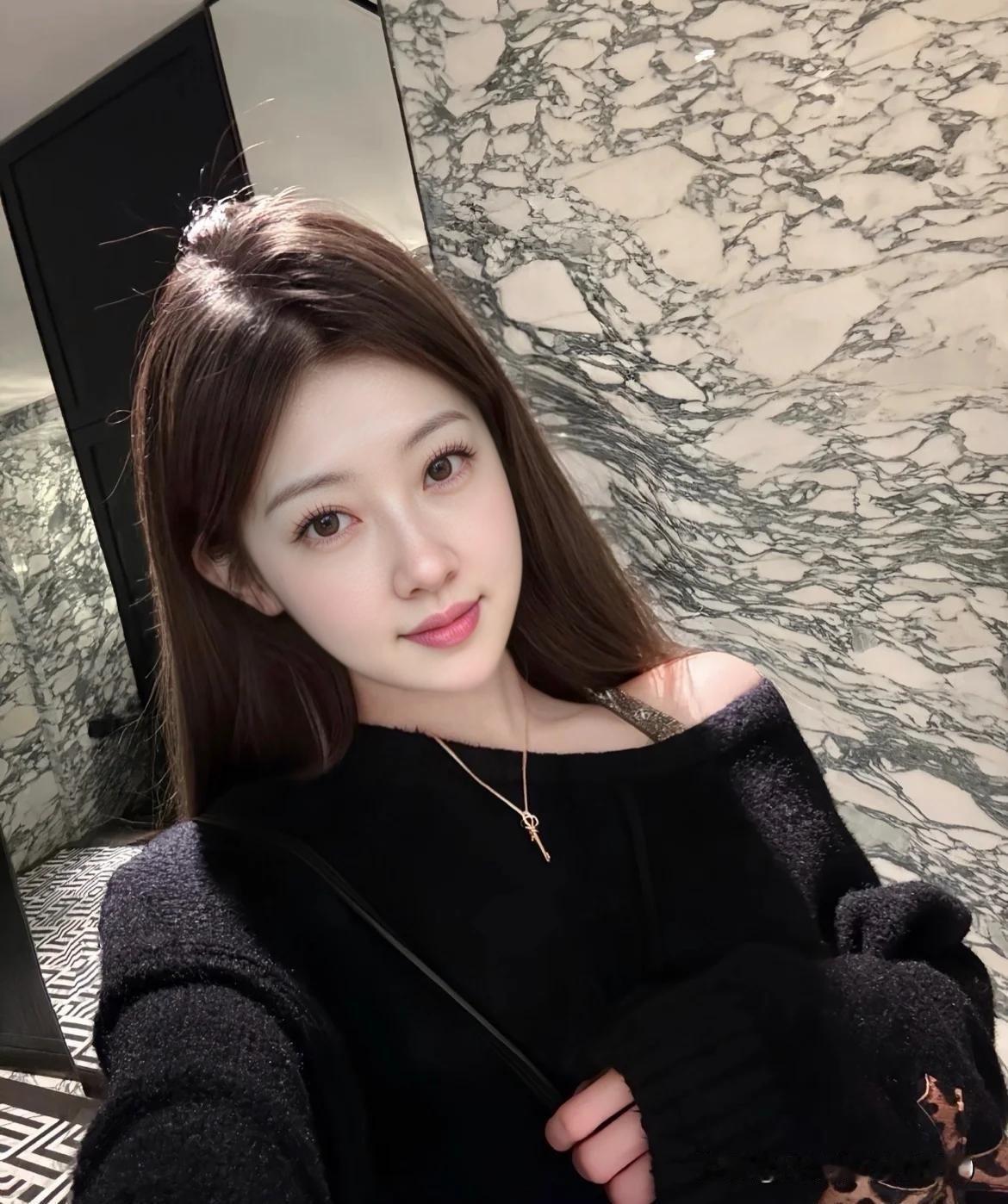 每个人的生活都有自己独特的闪光点，不必太在意别人的眼光和评价。别人夸你，