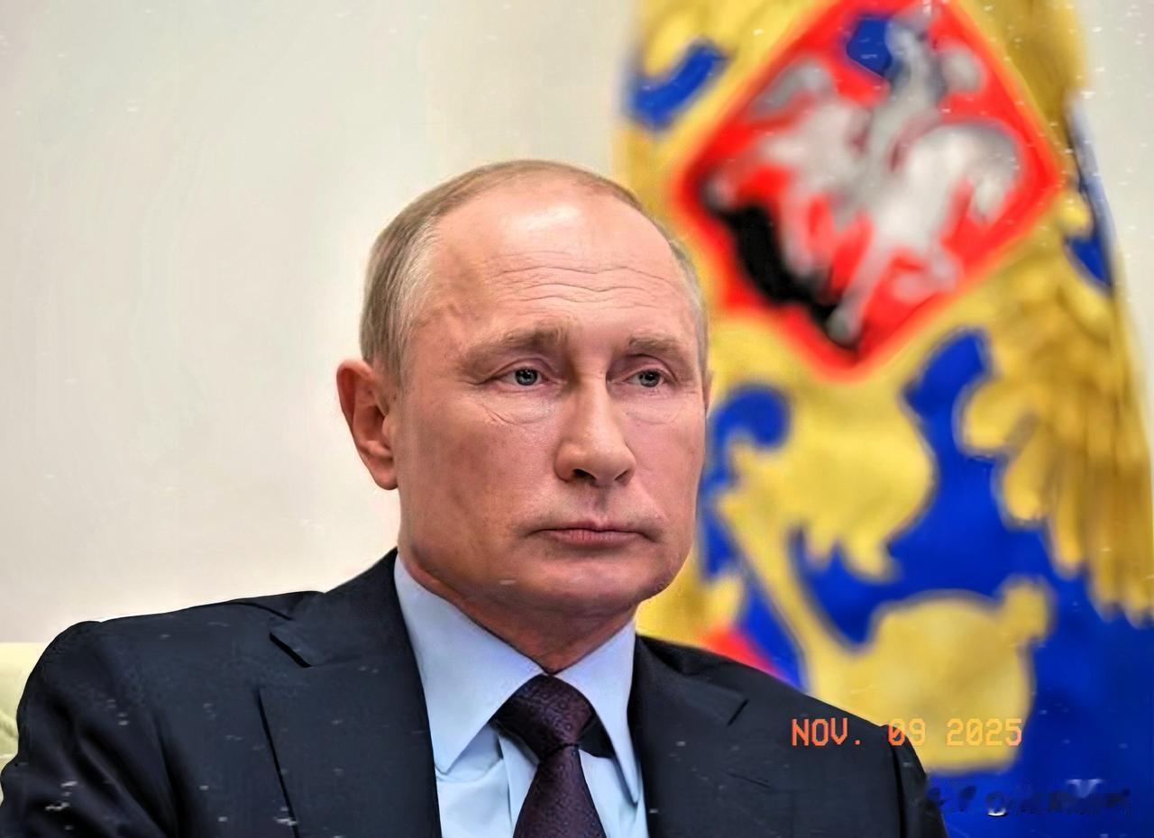 很多人以为，这场仗打的是“安全缓冲区”。错了！真相是，这是俄罗斯三百年来“单相思