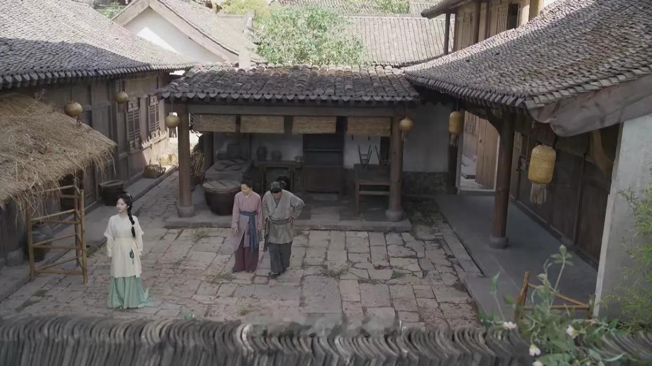 《兰香如故》许母摸床那一刻，真的好想哭！穷人没有过好日子的画面，好真实！