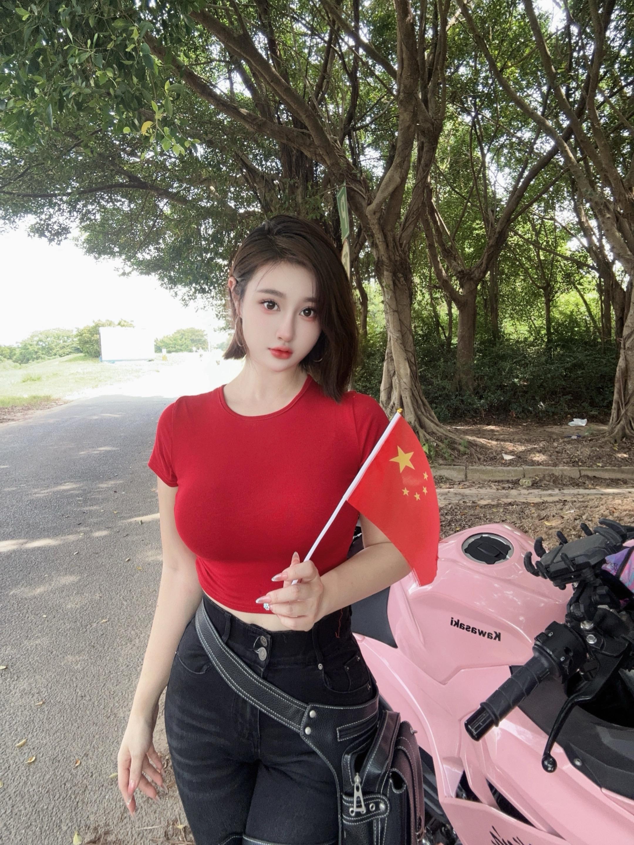 接下来去哪里玩好，海边还是跑山