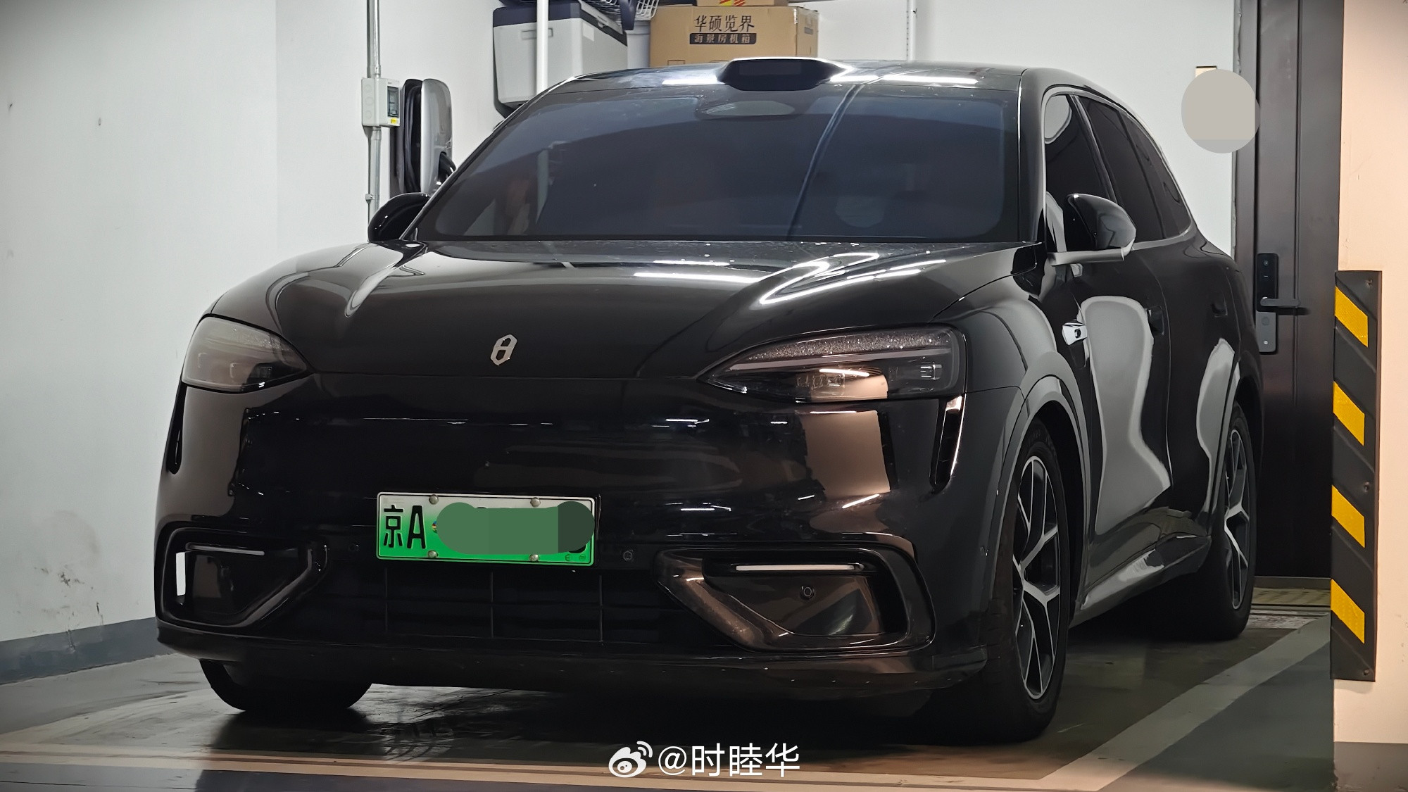 问界M6，这个车试完以后，我脑袋里蹦出一个词：“行活儿”。意思就是，能...