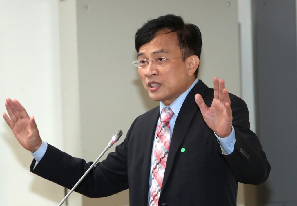 力挺徐巧芯等4名国民党“立委”，彭文正喊：不要无差别罢免首波大罢免投票即将在本