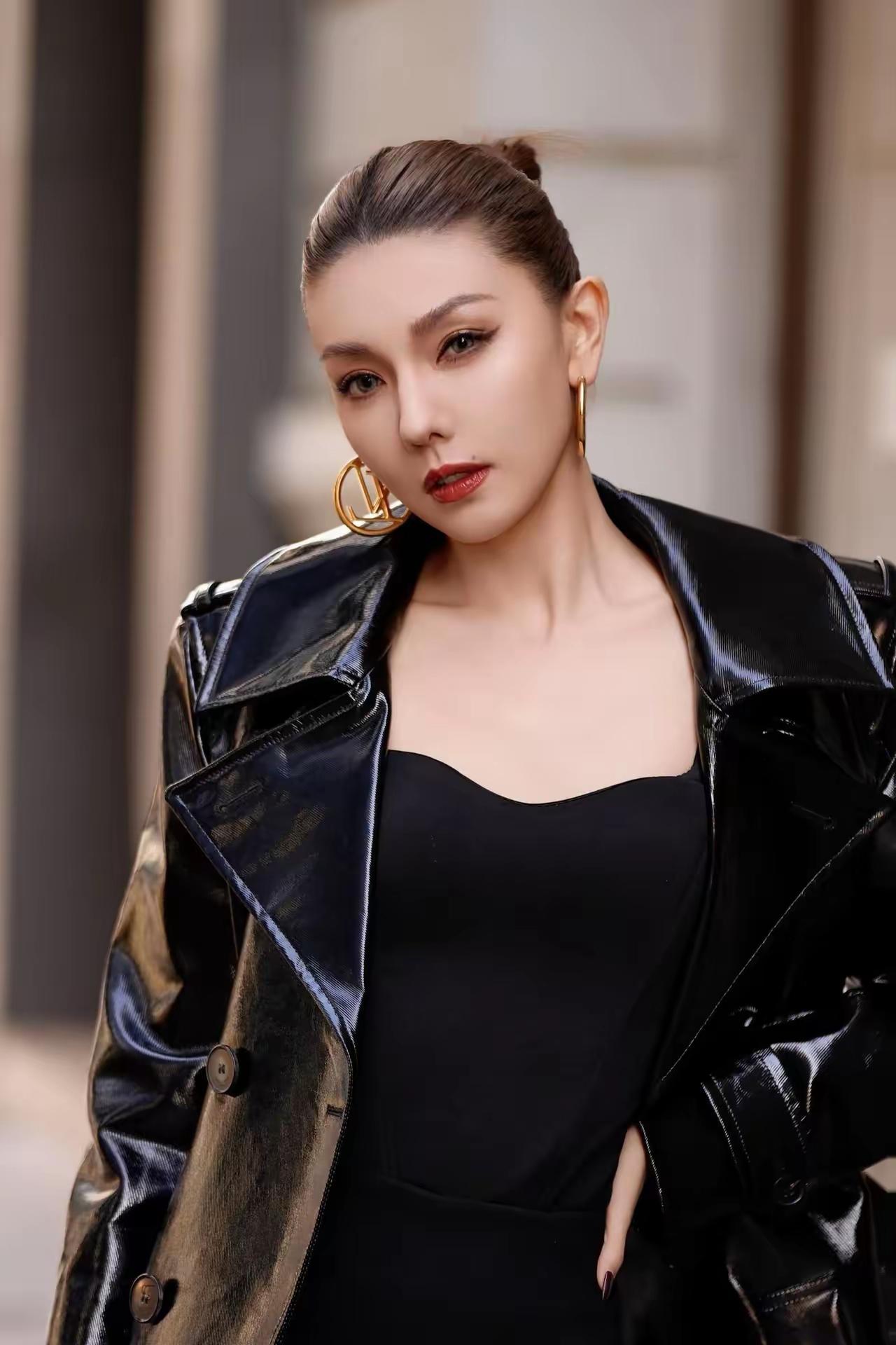 什么样的女人才能称得上有气质?看到女生有心动过吗178高颜值模特沐沐街拍