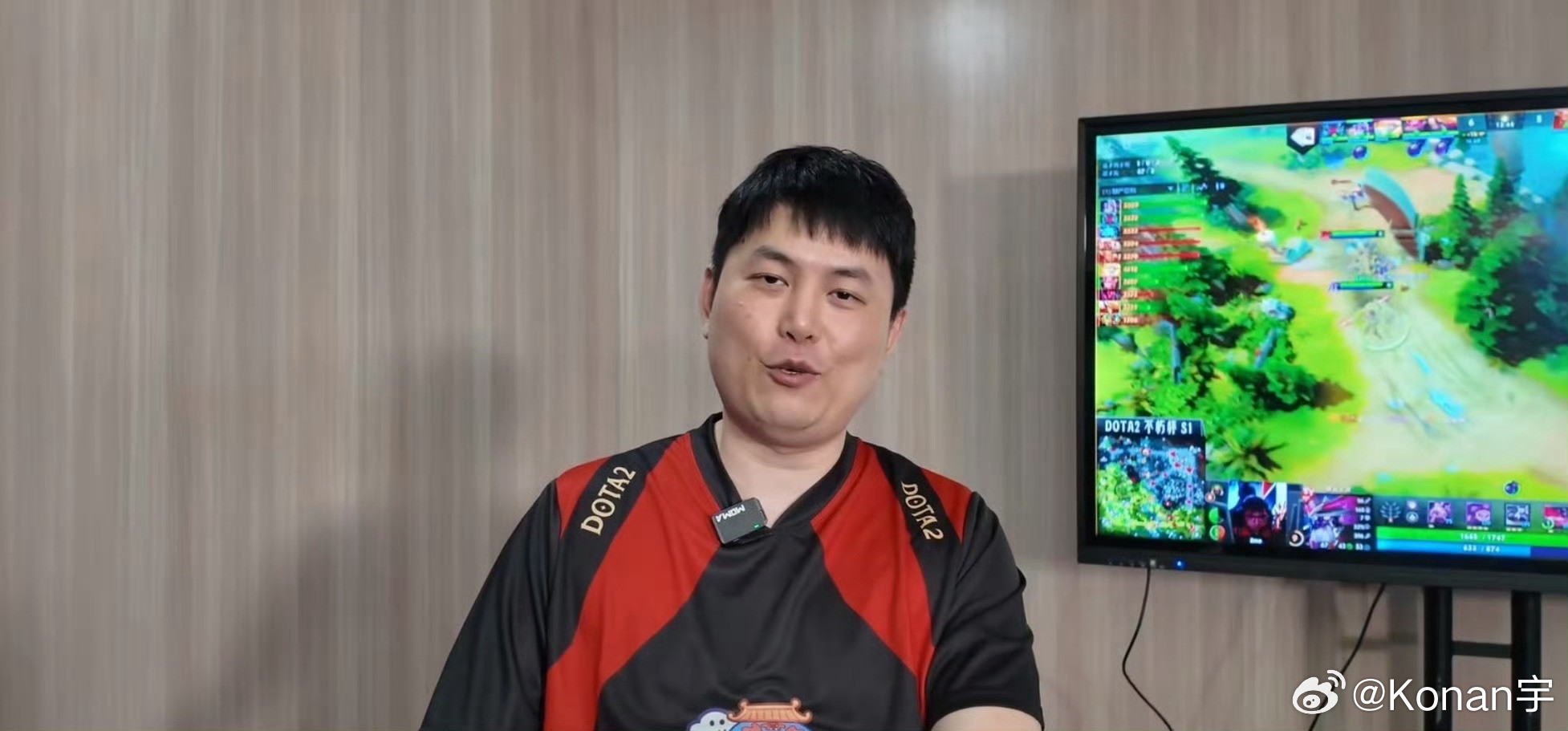 枫哥：新版本一把不玩吗（弹幕）等户外回来有你们好受的好吧，到时候老头杯什么的，单