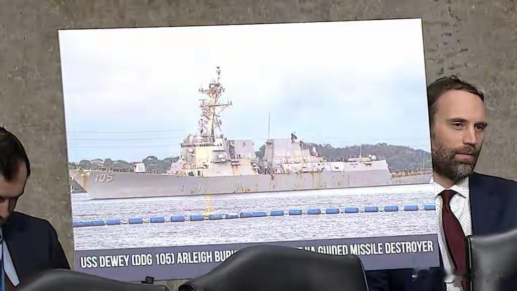 “公知们”又被打脸了，特朗普关心军舰生锈问题曾几何时，美国军舰就是星际战舰的同