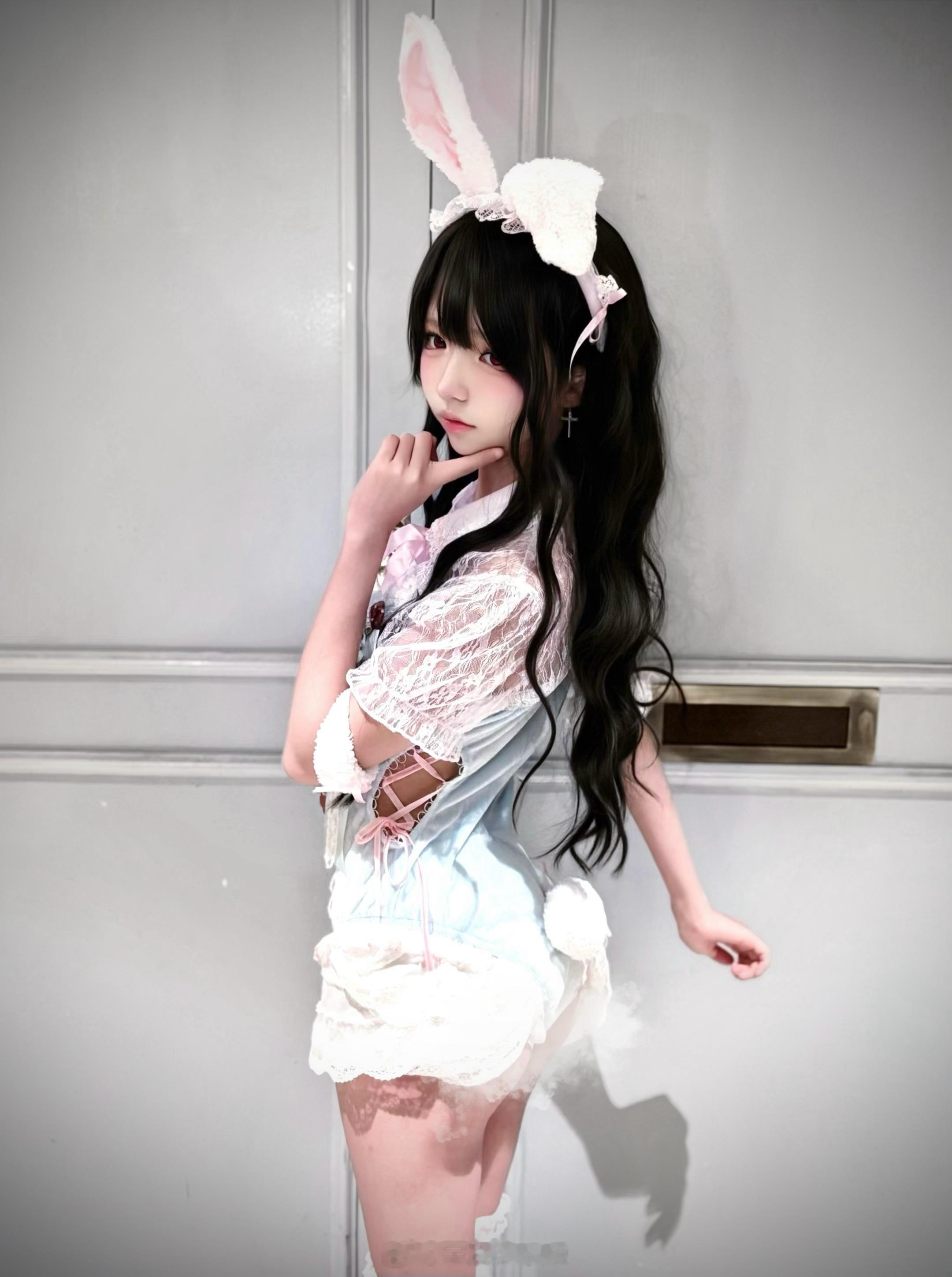 哥哥这两个字到底为什么要写成四个“可”啊?任何要求全部答应，任何事情全部允许，任