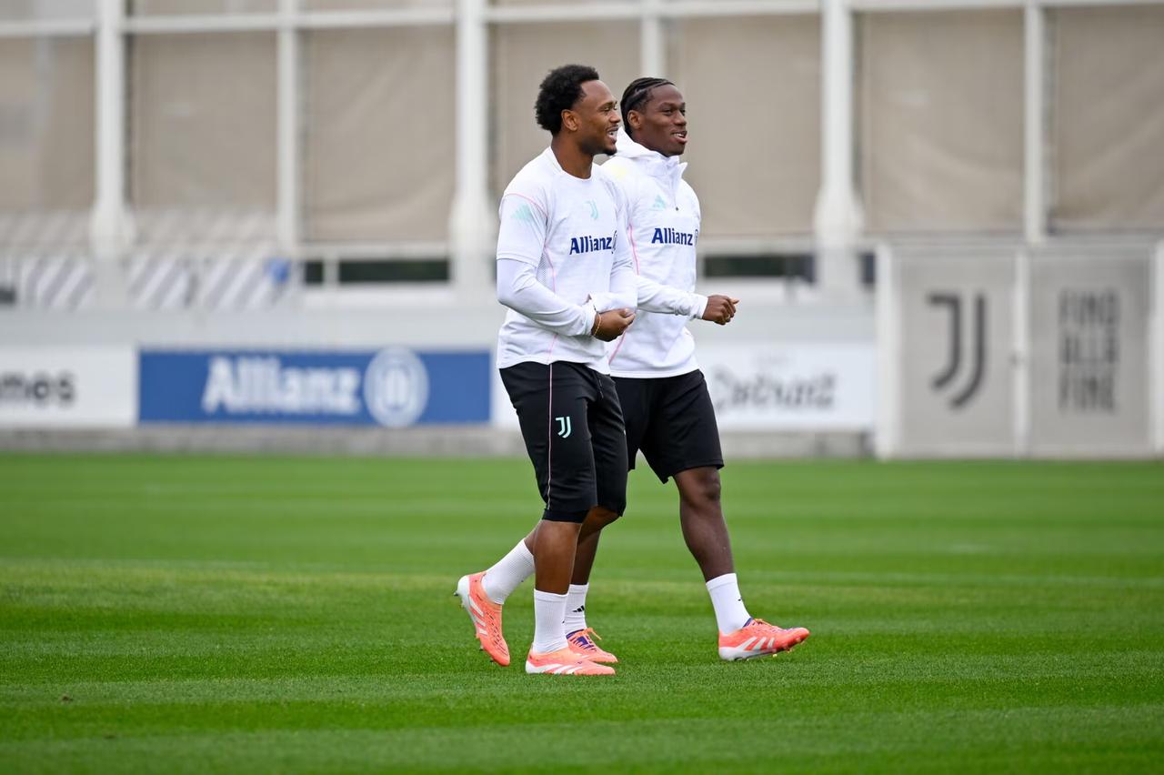 全体育：在对阵乌迪内斯的比赛中，我们看到了一个与截然不同的乔纳森·戴维。虽然这还