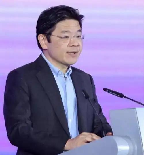 新加坡总理急了！8月23日国庆大会上，黄循财直接用中文下死命令：“绝不可成为单语