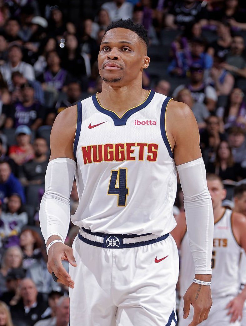 MarcStein：威斯布鲁克目前对海外打球毫无兴趣，他的首要目标仍是留在NB