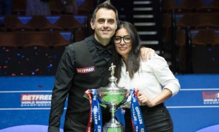 现在离婚的人太多了，其实男人不缺女人，缺的是个安分的老婆，女人也不缺男人，缺的是