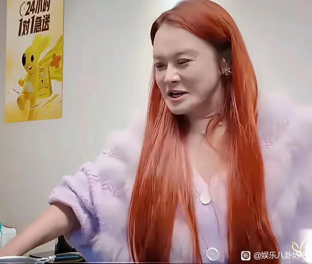 恋爱中的冉莹颖和现在的她，变化真的好大呀！恋爱的时候人都是自带光环的，所以不要被