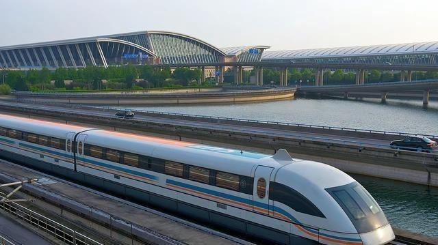 仅仅8天，越南的高铁项目就黄了：首富撤资，美国跑路，德国技术部傻眼！据多家越媒报