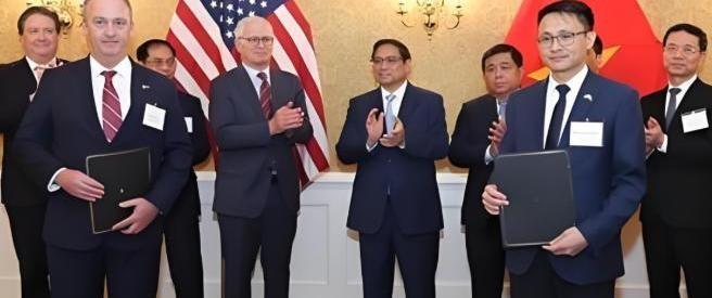 越南这回真把路走窄了！为了美国那点“甜头”，竟然把中国这个大靠山给得罪了，这操作