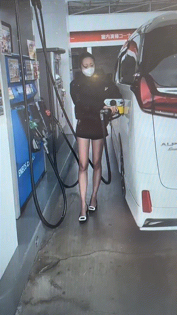 丝袜配这款鞋绝搭啊[墨镜]