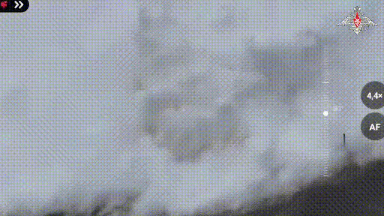 【乌军撤退时爆毁了一条液氨管道】俄国防部10月9日发布消息称，乌军为了