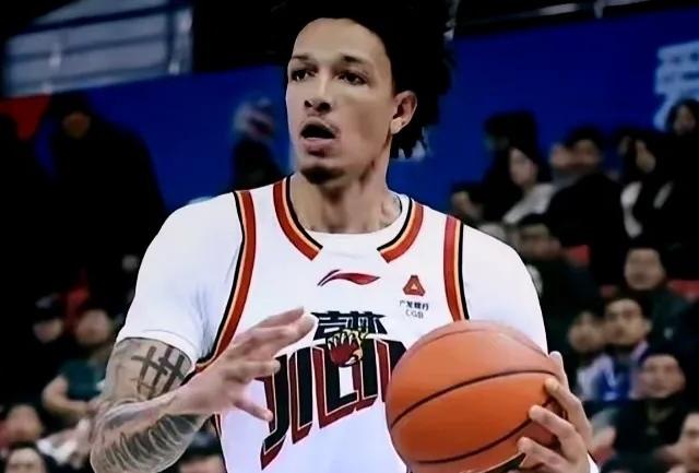 拿下优先续约权≠签约，威尔逊加盟仍存变数广东男篮即便交易得到威尔逊的优先续