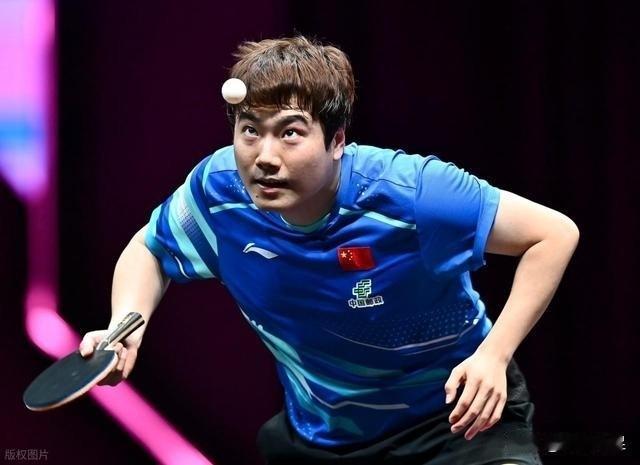国乒男队今晨3-1击败法国晋级决赛，险中求胜！1.王楚钦险中求胜，独取两分。首