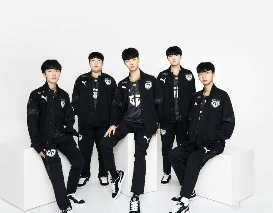 没有Peanut的世界赛，都是LPL夺冠，现在LOL官宣Peanut断开连接，今