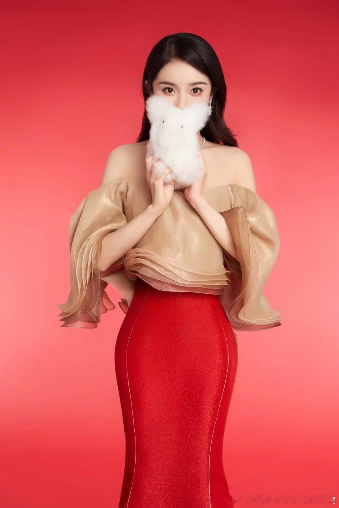 杨幂🦊杨幂背背佳全球首席品牌代言人“我曾经以为你懂得住在云层里，意味着什