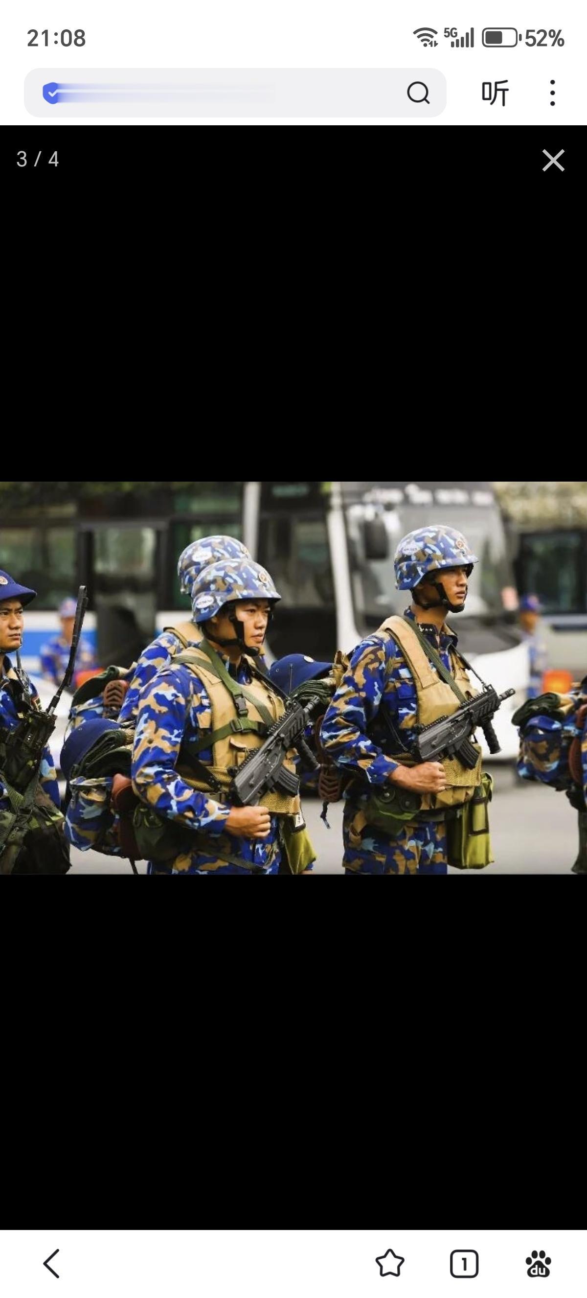 越南STV-215CG短突击步枪（其中“CG”是越南语“CanhGác”的缩写