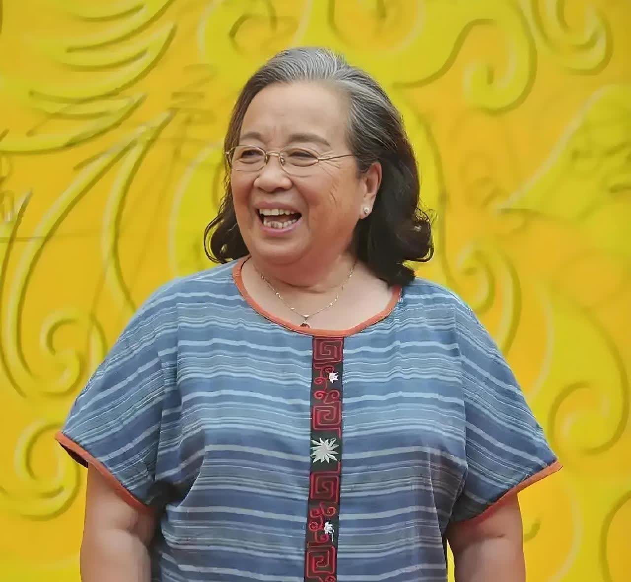 很多人不知道，李明启老师有一位非常出色的儿子，他就是著名的大律师王隽。王