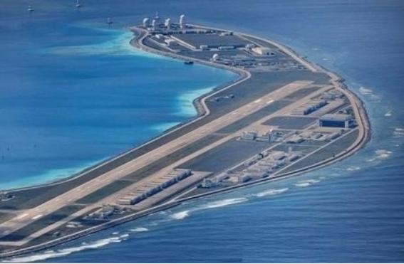 一旦歼10CE降落在平壤，下一秒，美军的F-35、萨德雷达和日本的出云号航母，就