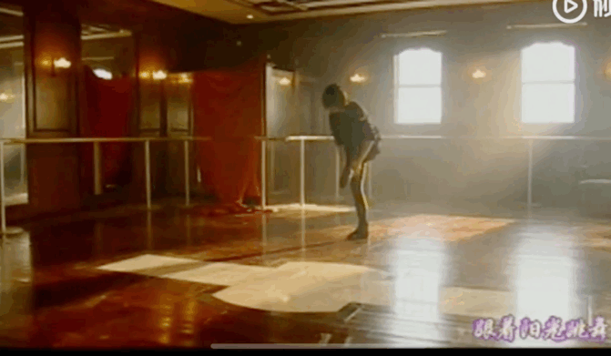 我去！杨志刚居然是学芭蕾出身的